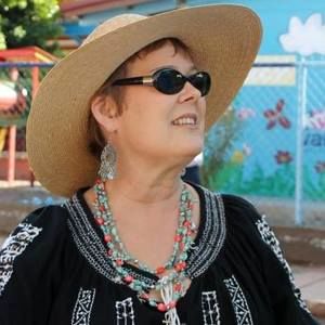 Meet your Posher, Julie